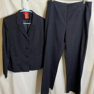 Vintage Oscar de la Renta Suit